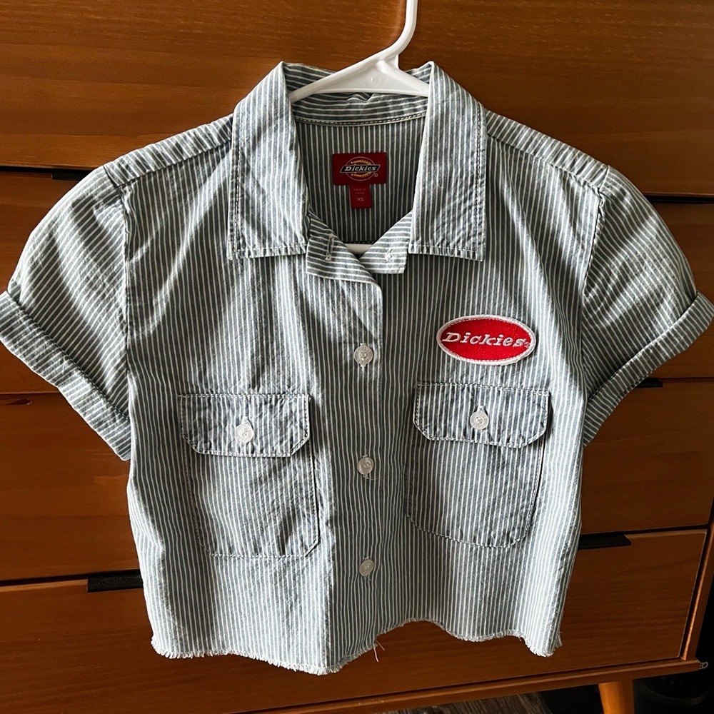 Dickies Crop Button-Up Shirt - Blue and White Stripes